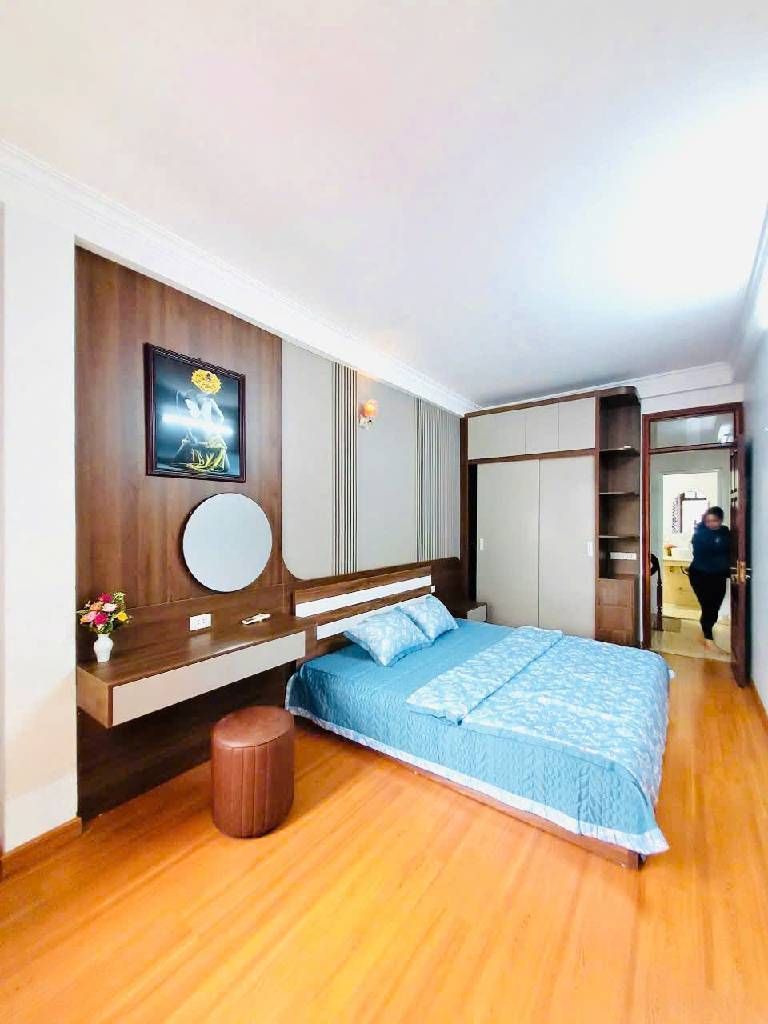 Bán nhà Vĩnh Hưng - diện tích 30m2 5 tầng - Nhà đẹp hiếm có - giá 6,9 tỷ