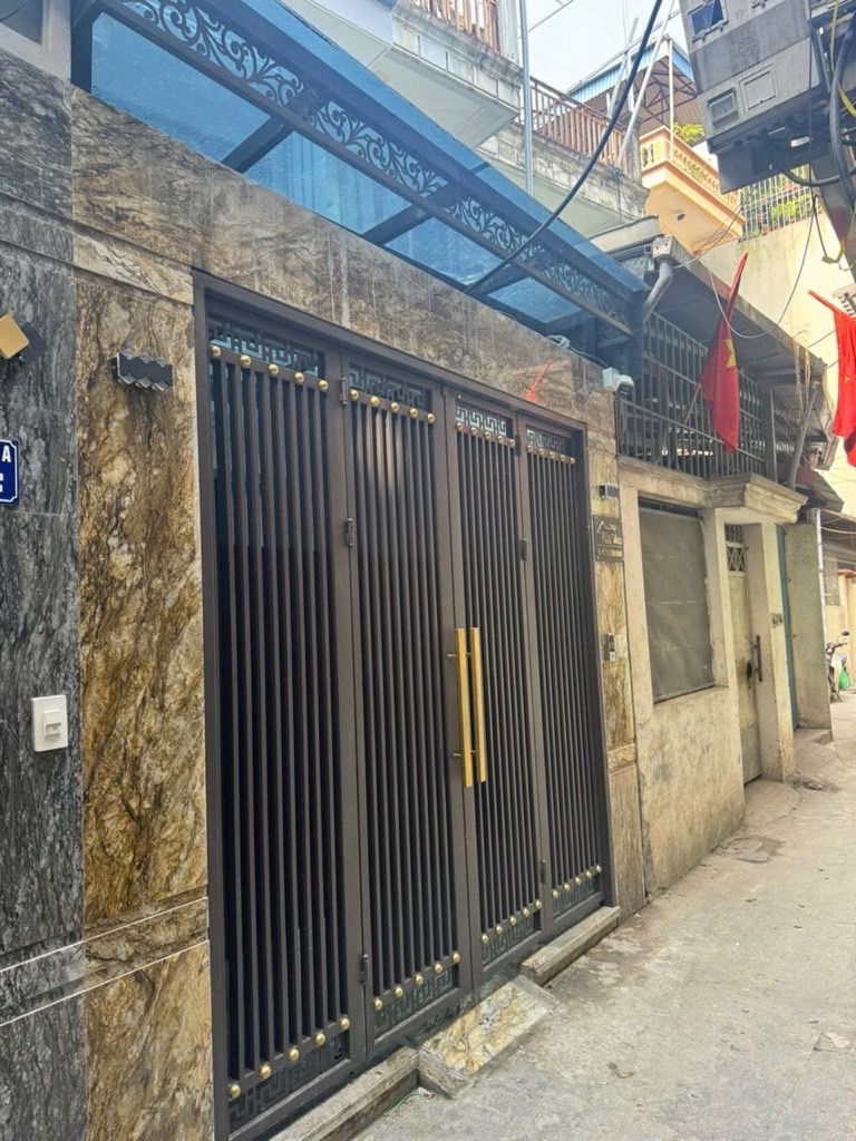 Bán nhà Dương Văn Bé - diện tích 61m2 6 tầng - Cực hiếm - giá 16,0 tỷ