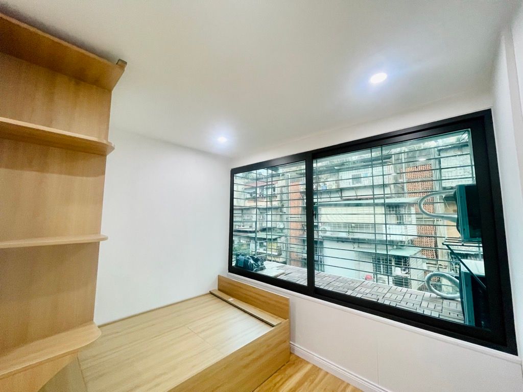 Bán nhà Khuất Duy Tiến - diện tích 35m2 1 tầng - ô tô vù vù - giá 1,7 tỷ