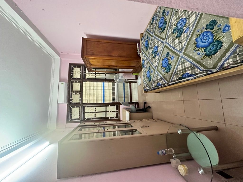 Bán nhà Thịnh Quang - diện tích 51.7m2 3 tầng - Ô TÔ - GẦN PHỐ -KCBT- KINH DOANH - giá 13 tỷ