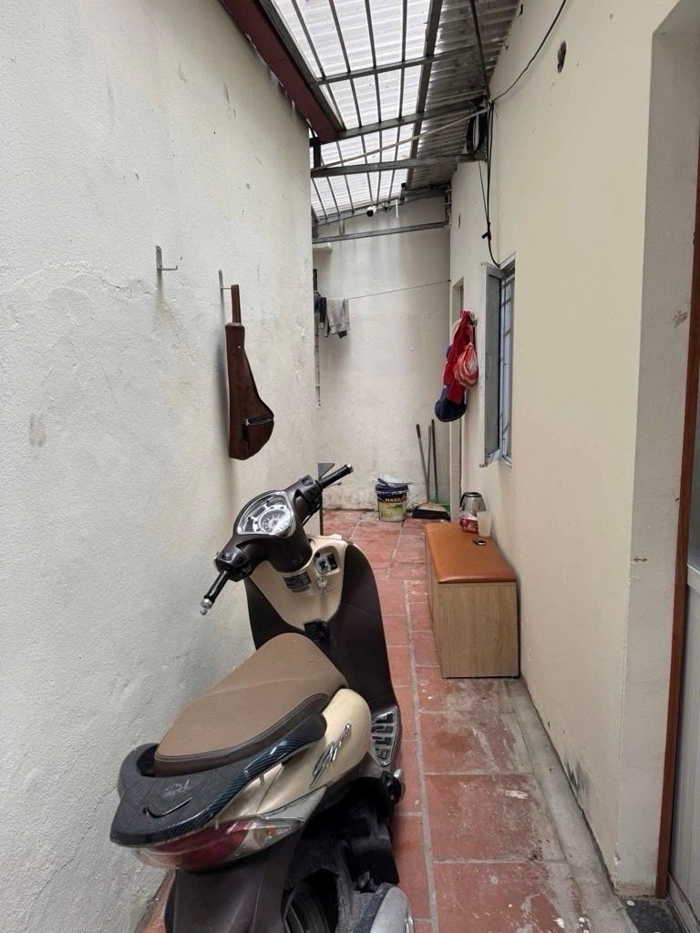 Bán nhà Lĩnh Nam - diện tích 44,5m2 1 tầng - Nhà cấp 4, bán đất vị trí - giá 7,6 tỷ