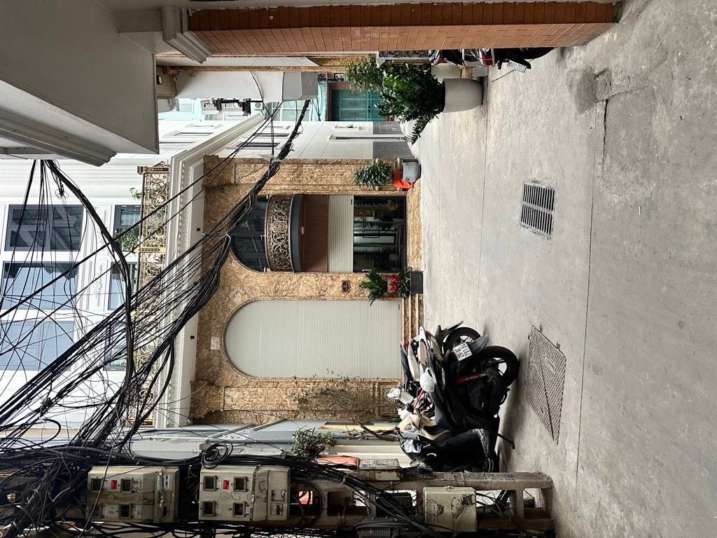 Bán nhà Kim Ngưu - diện tích 29,7m2 5 tầng - Lô góc 3 thoáng - giá 13,2 tỷ