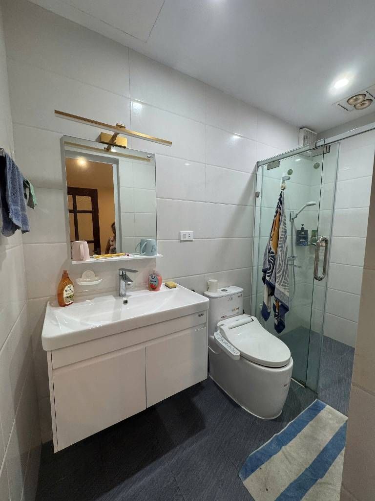 Bán nhà Phạm Ngọc Thạch - diện tích 72,7m2 3 tầng - Biệt thự cổ trong lòng Hà Nội - giá 19,2 tỷ