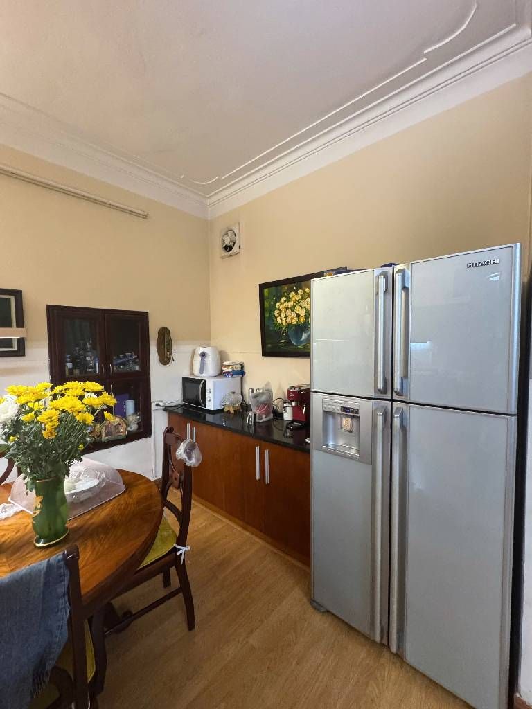 Bán nhà Phạm Ngọc Thạch - diện tích 72,7m2 3 tầng - Biệt thự cổ trong lòng Hà Nội - giá 19,2 tỷ