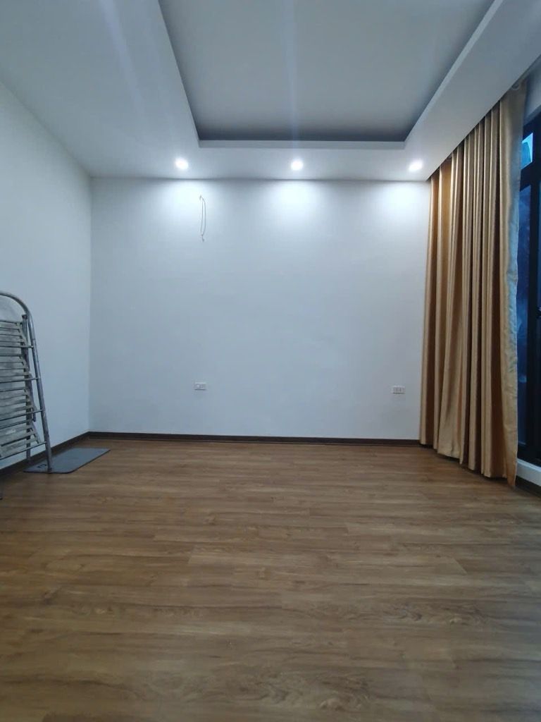 Bán nhà Chợ Khâm Thiên - diện tích 19.1m2 5 tầng - Nhà đẹp hiếm có - giá 5,75 tỷ