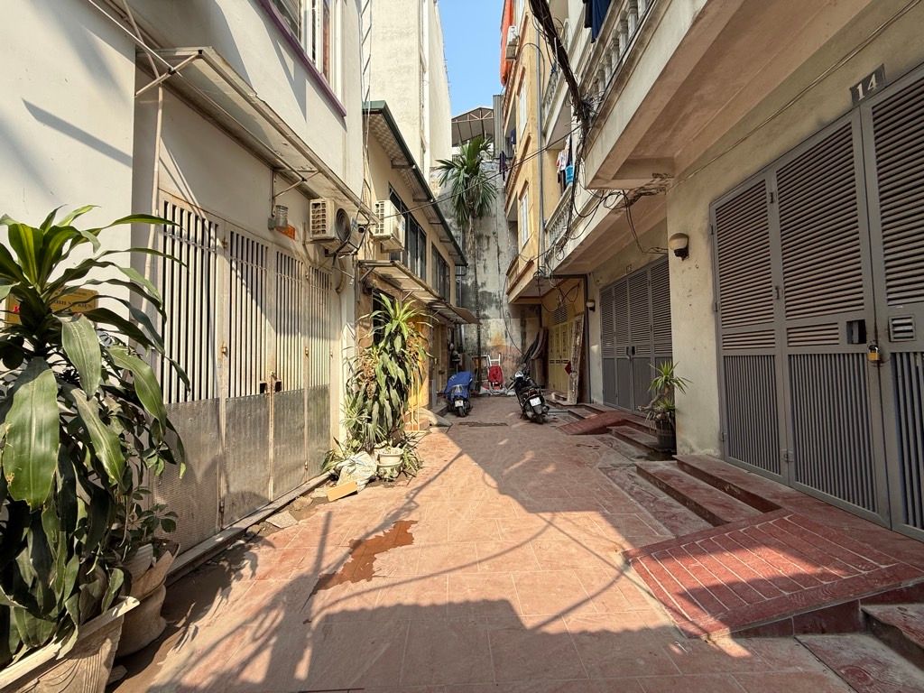 Bán nhà Khương Hạ - diện tích 33.4m2 4 tầng - Ô tô 50m - giá 7,9 tỷ