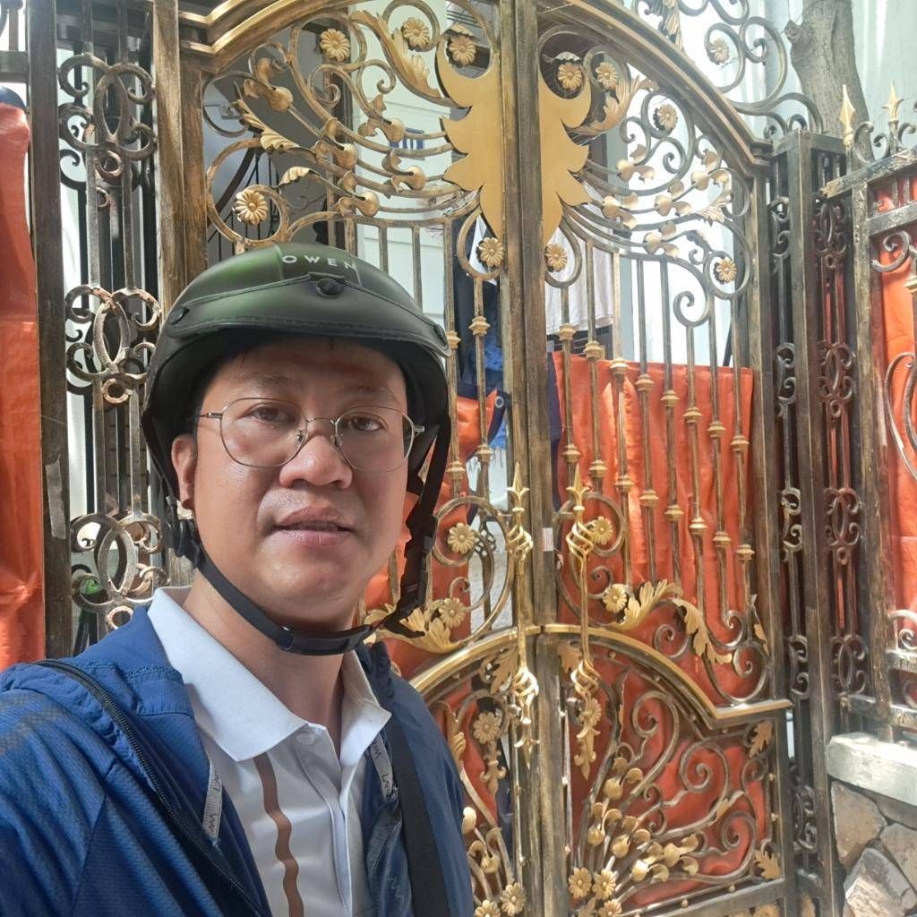 Bán nhà Bùi Xương Trạch - diện tích 54m2 5 tầng - Lô góc 2 thoáng - giá 12,5 tỷ