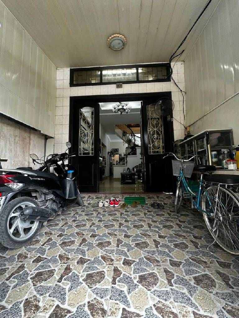 Bán nhà Phan Đình Giót - diện tích 50m2 3 tầng - PHÂN LÔ - Ô TÔ VÀO NHÀ - giá 14,5 tỷ