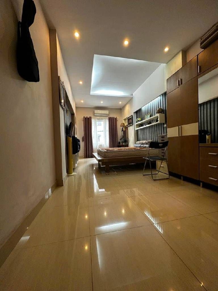 Bán nhà Phan Đình Giót - diện tích 50m2 3 tầng - PHÂN LÔ - Ô TÔ VÀO NHÀ - giá 14,5 tỷ