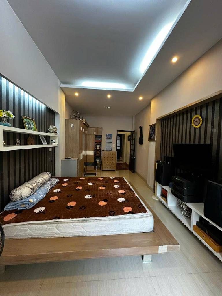 Bán nhà Phan Đình Giót - diện tích 50m2 3 tầng - PHÂN LÔ - Ô TÔ VÀO NHÀ - giá 14,5 tỷ