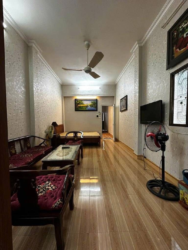 Bán nhà Phan Đình Giót - diện tích 50m2 3 tầng - PHÂN LÔ - Ô TÔ VÀO NHÀ - giá 14,5 tỷ