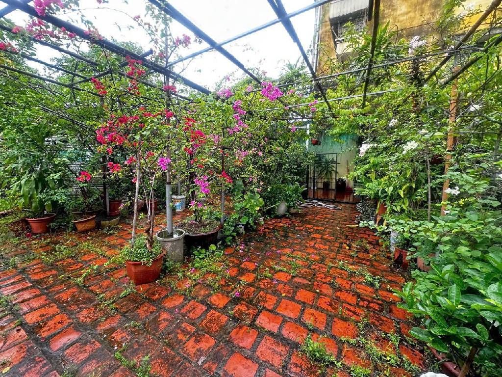 Bán nhà Hồ Đền Lừ 1 - diện tích 87.4m2 1 tầng - Căn góc 3 thoáng - giá 9,3 tỷ