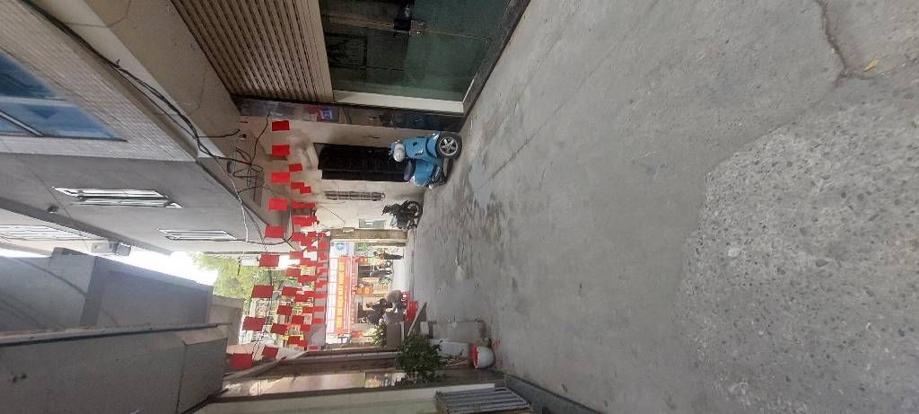 Bán nhà Phương Mai - diện tích 48m2 4 tầng - Mặt ngõ thông, ô tô - giá 16,5 tỷ