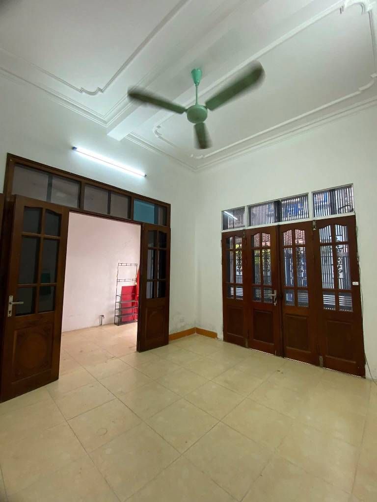 Bán nhà Giáp Nhị - diện tích 85m2 3 tầng - Lô góc, sát mặt phố - giá 19 tỷ