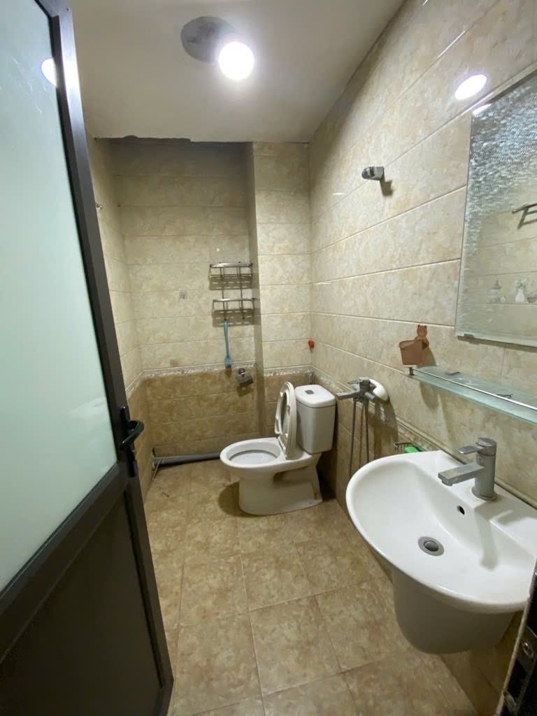 Bán nhà Cát Linh - diện tích 37,8m2 5 tầng - Phân lô 2 mặt ngõ - giá 12,5 tỷ