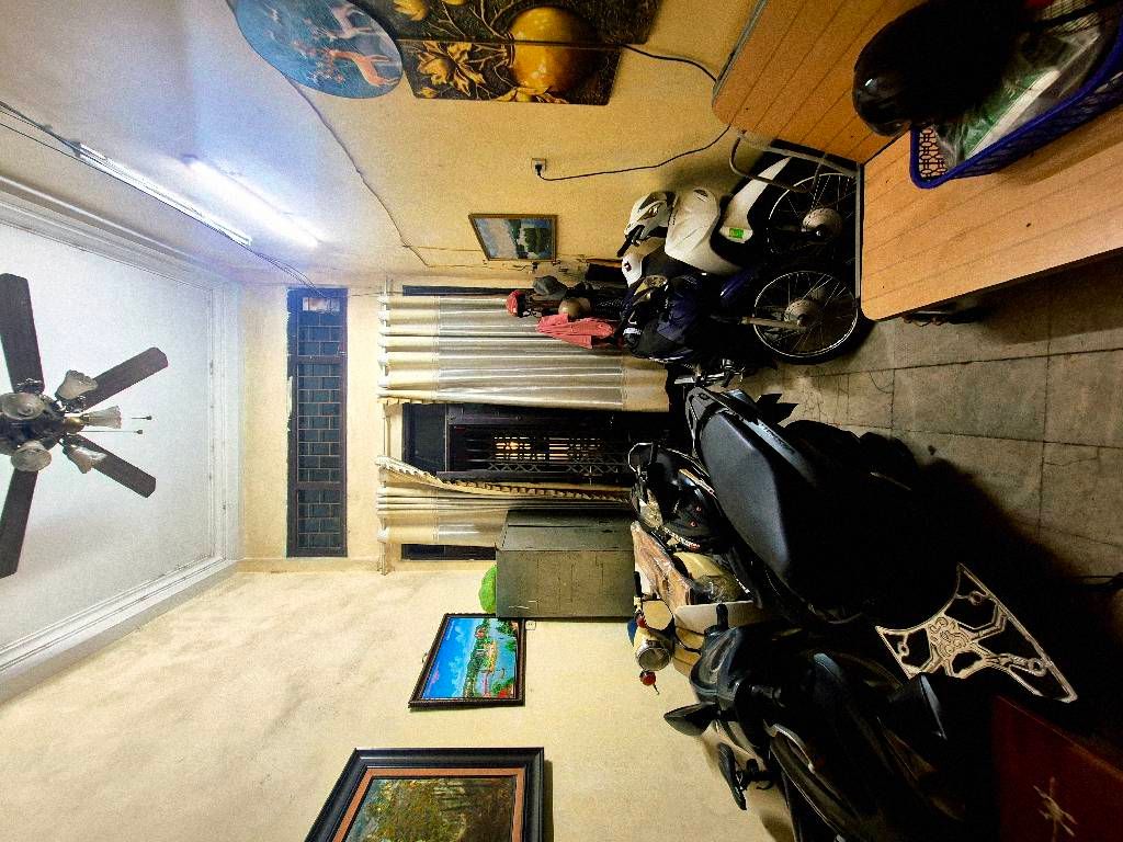 Bán nhà Cự Lộc - diện tích 25m2 4 tầng - Ô tô đỗ cửa - giá 8,9 tỷ