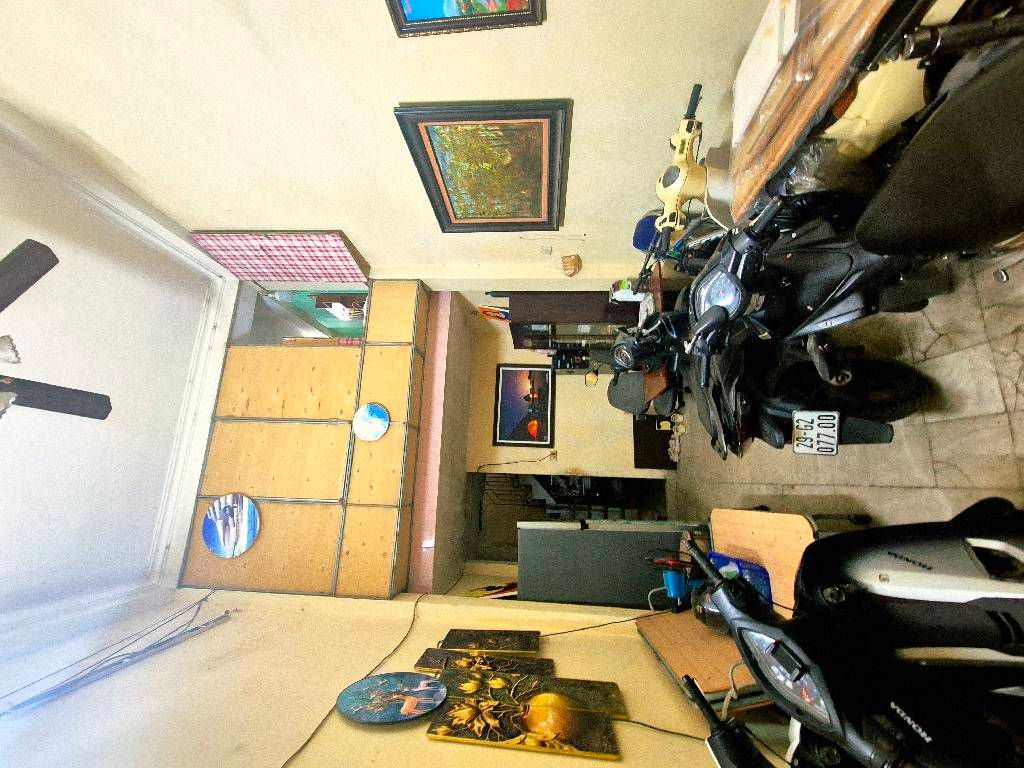 Bán nhà Cự Lộc - diện tích 25m2 4 tầng - Ô tô đỗ cửa - giá 8,9 tỷ