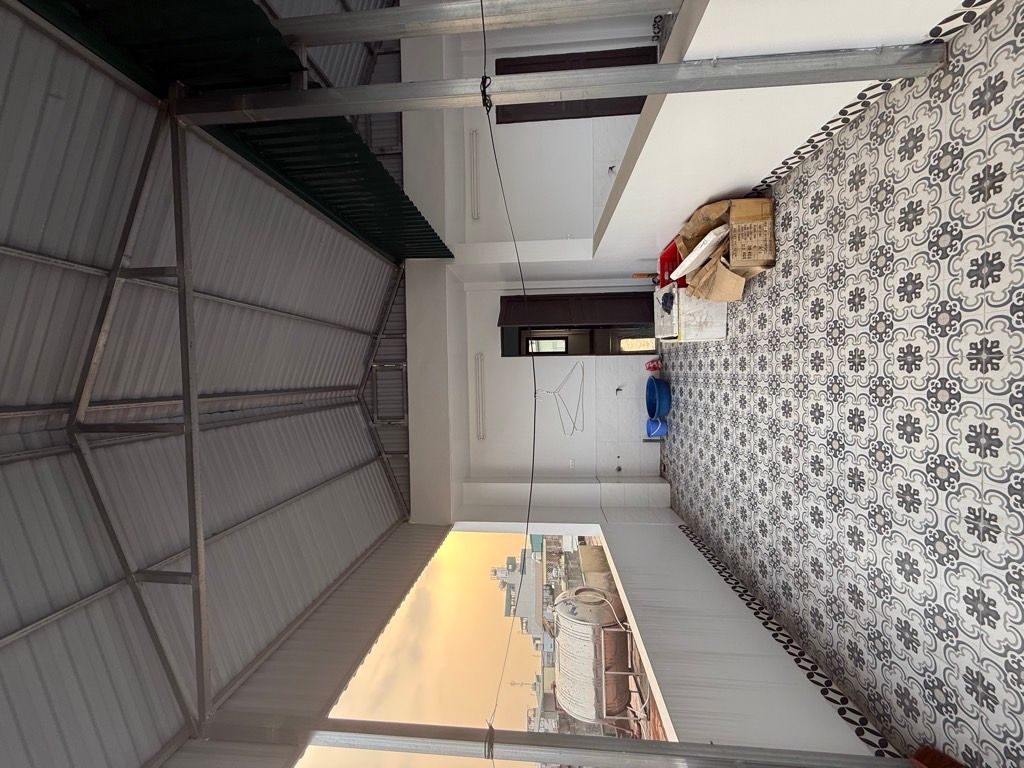 Bán nhà Nguyễn Chính - diện tích 53.5m2 5 tầng - Ô TÔ TẢI ĐỖ TRÁNH - giá 17,8 tỷ