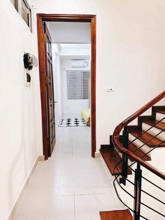 Bán nhà Trường Chinh - diện tích 38,5m2 5 tầng - Lô góc, thoáng trước sau - giá 11,25 tỷ