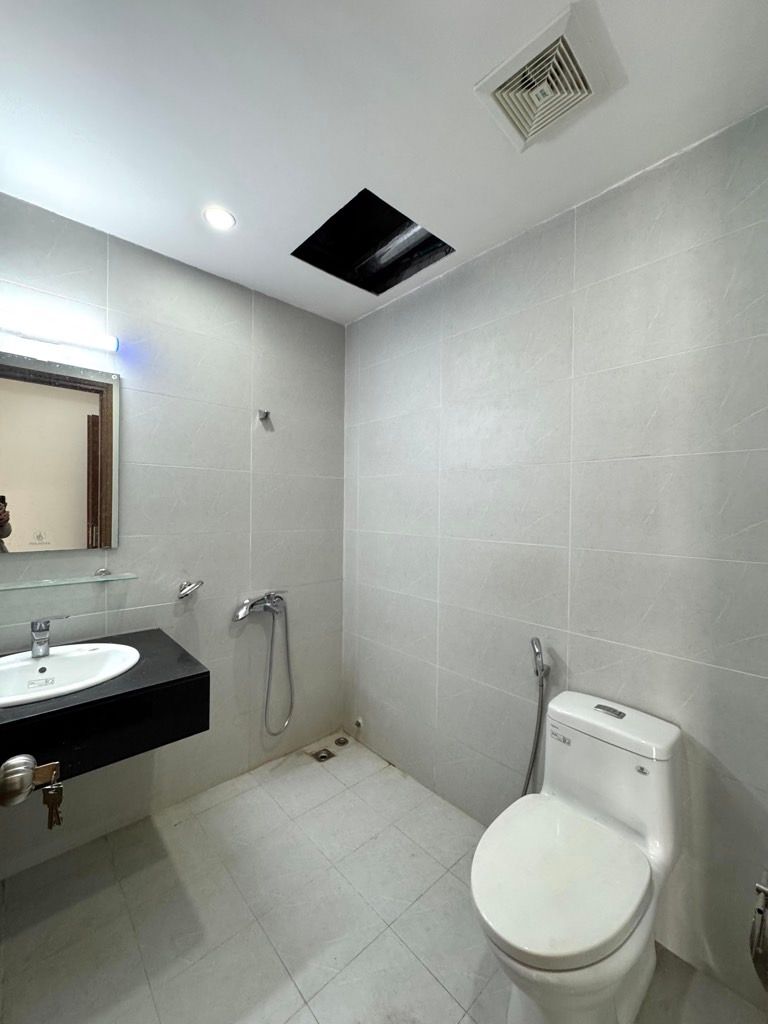 Bán nhà Trần Hoà - diện tích 86.8m2 8 tầng - Căn hộ 3 ngủ - giá 7,19 tỷ