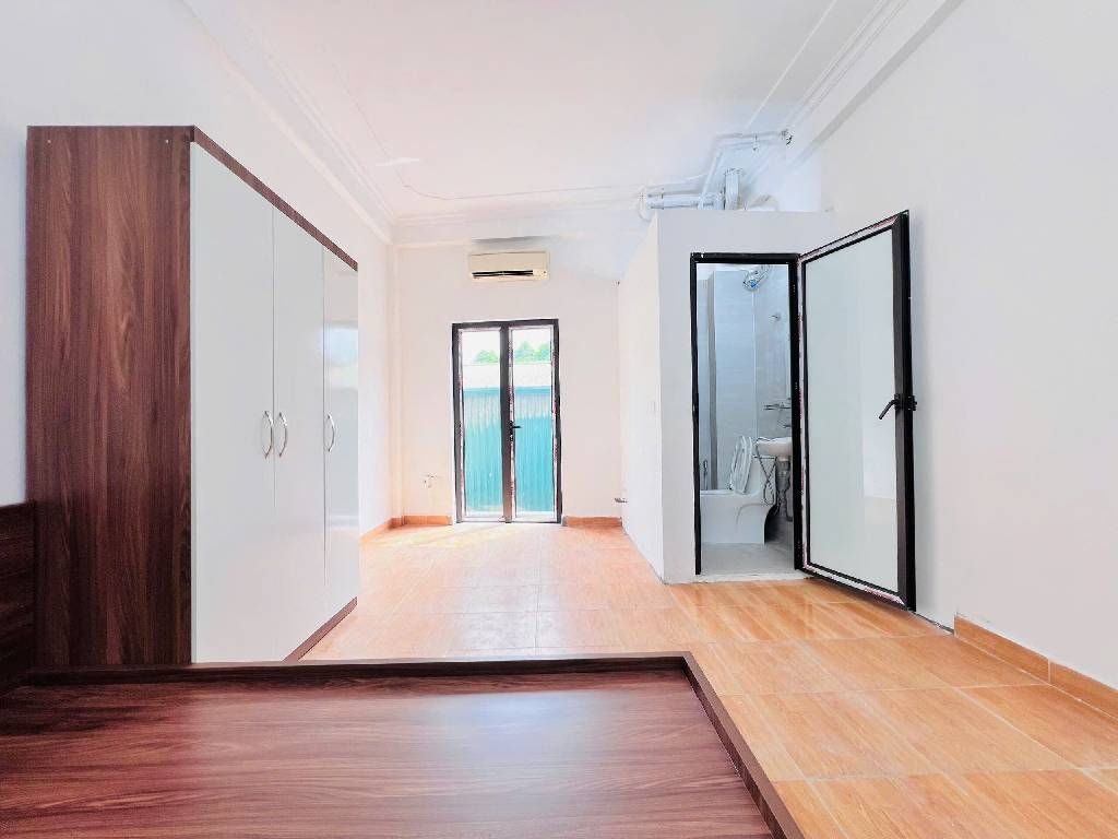 Bán nhà Kim Giang - diện tích 75m2 4 tầng - Hai mặt thoáng - giá 18,5 tỷ