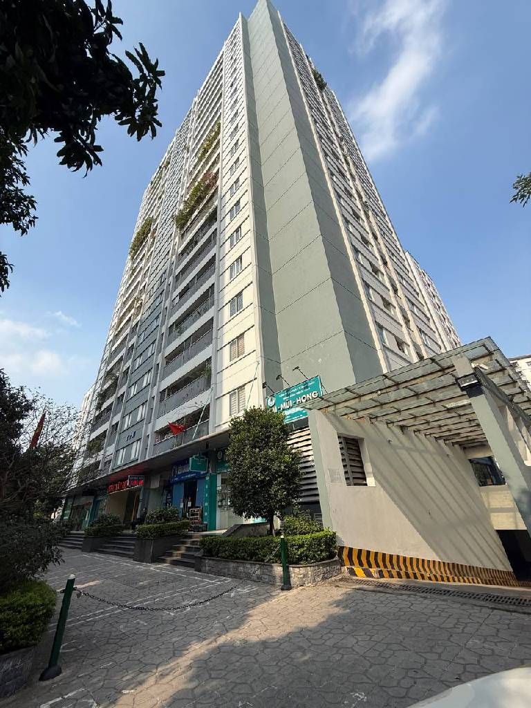 Bán nhà Tây Nam Linh Đàm - diện tích 134.5m2 1 tầng - Căn hộ 3 phòng ngủ - giá 13,5 tỷ