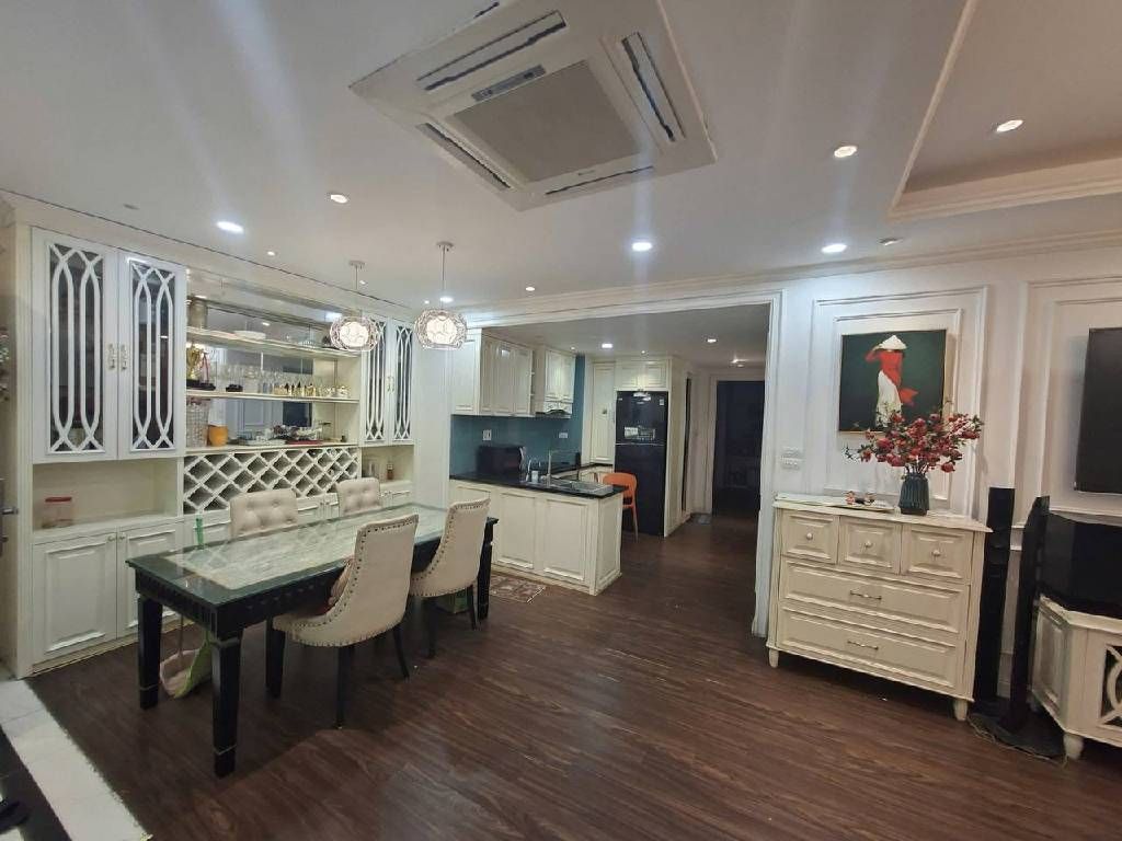 Bán nhà Tây Nam Linh Đàm - diện tích 134.5m2 1 tầng - Căn hộ 3 phòng ngủ - giá 13,5 tỷ