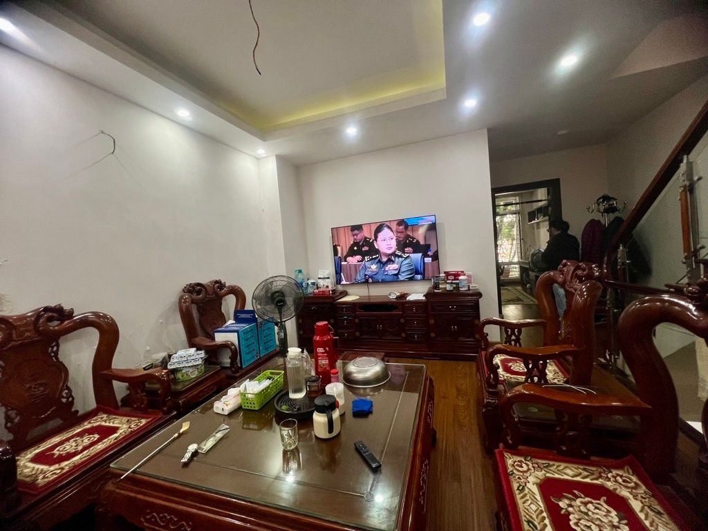 Bán nhà Ao Sào - diện tích 70m2 4 tầng - ô tô tránh - giá 24 tỷ