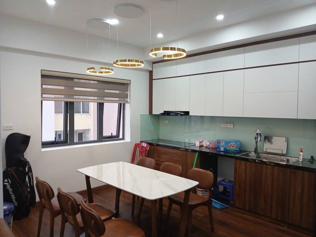 Bán nhà Thái Thịnh - diện tích 114.4m2 20 tầng - Căn góc, full nội thất mới - giá 11,5 tỷ