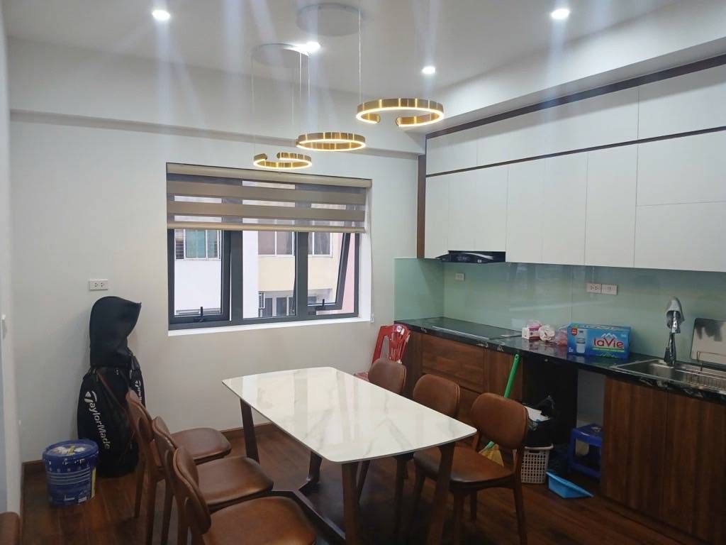 Bán nhà Thái Thịnh - diện tích 114.4m2 20 tầng - Căn góc, full nội thất mới - giá 11,5 tỷ