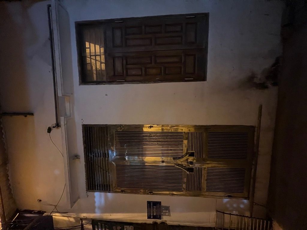 Bán nhà Định Công Hạ - diện tích 31.6m2 7 tầng - Ô TÔ GẦN - giá 9,5 tỷ