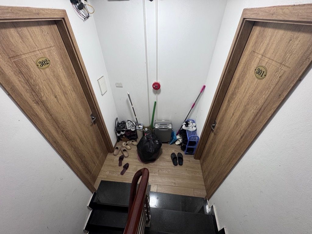 Bán nhà Trại Tóc - diện tích 36.6m2 6 tầng - Hiếm nhà bán - giá 10,6 tỷ