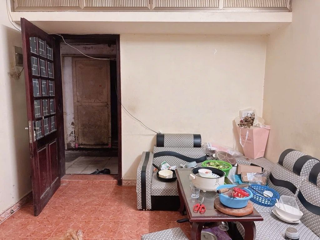 Bán nhà Nguyễn Trãi - diện tích 65m2 1 tầng - Ô TÔ ĐỖ CHÂN CẦU THANG - giá 3,4 tỷ