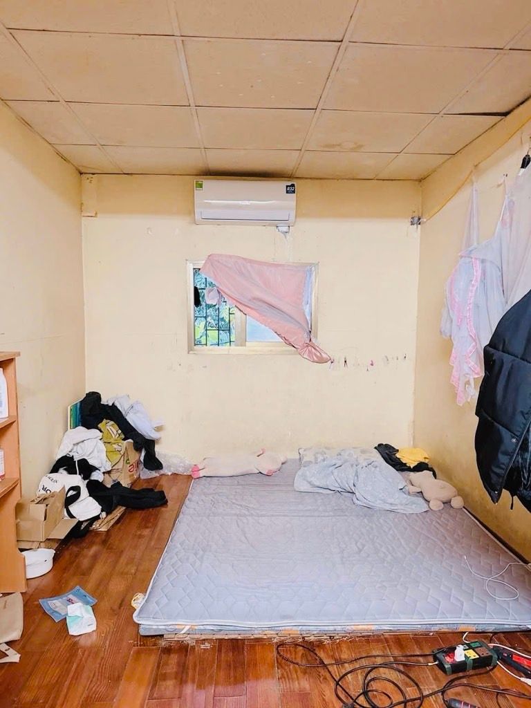 Bán nhà Nguyễn Trãi - diện tích 65m2 1 tầng - Ô TÔ ĐỖ CHÂN CẦU THANG - giá 3,4 tỷ