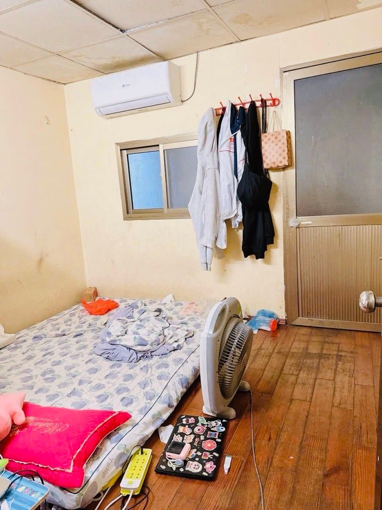 Bán nhà Nguyễn Trãi - diện tích 65m2 1 tầng - Ô TÔ ĐỖ CHÂN CẦU THANG - giá 3,4 tỷ