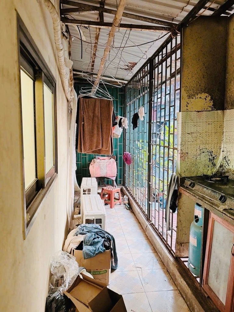 Bán nhà Nguyễn Trãi - diện tích 65m2 1 tầng - Ô TÔ ĐỖ CHÂN CẦU THANG - giá 3,4 tỷ