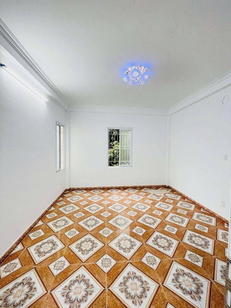 Bán nhà Kim Giang - diện tích 35m2 4 tầng - gần khu đô thị - giá 7,4 tỷ