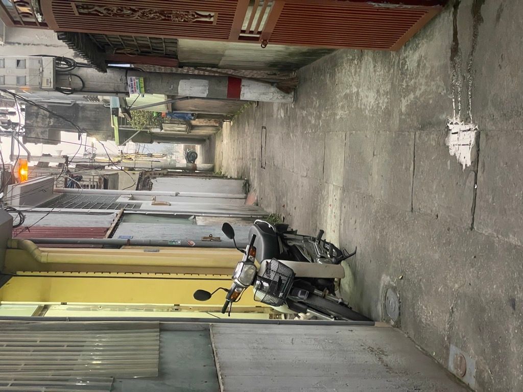 Bán nhà Thuý Lĩnh - diện tích 39m2 2 tầng - Lô góc - giá 5,2 tỷ