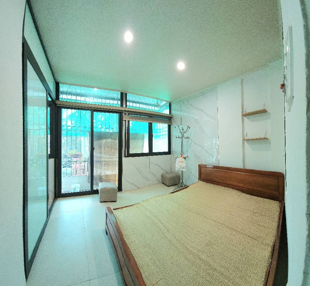 Bán nhà Trương Định - diện tích 50m2 1 tầng - Ô tô đỗ chân cầu thang - giá 3,5 tỷ