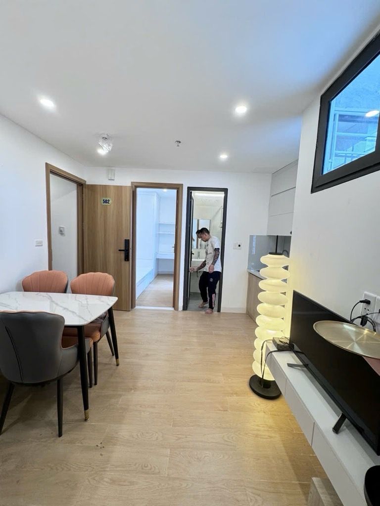 Bán nhà Lĩnh Nam - diện tích 46m2 1 tầng - thang máy - giá 2,6 tỷ