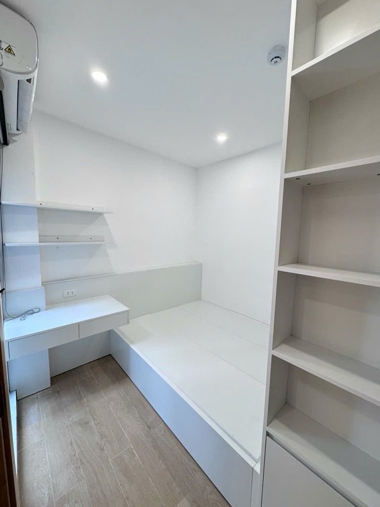 Bán nhà Lĩnh Nam - diện tích 46m2 1 tầng - thang máy - giá 2,6 tỷ