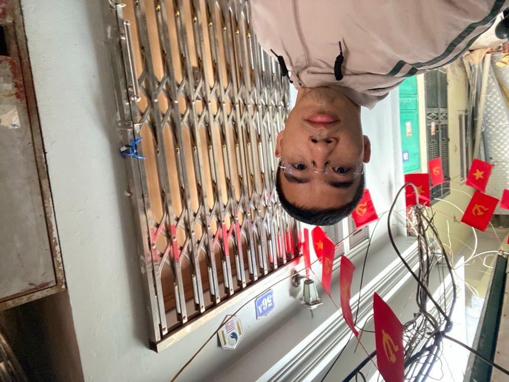 Bán nhà Ngõ Trung Tả - diện tích 22m2 3 tầng - Nhà dâm xây chắc chắn - giá 6,5 tỷ