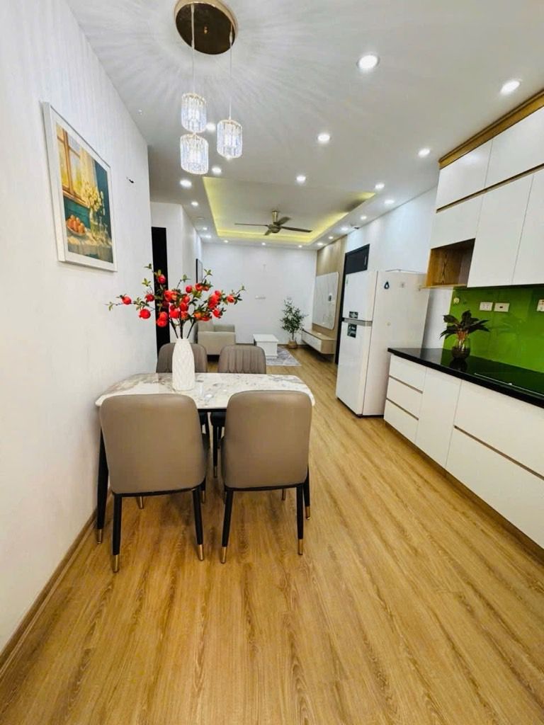 Bán nhà Linh Đàm - diện tích 62.5m2 1 tầng - Căn hộ 2 ngủ - 2 VS - Full đồ mới tinh - giá 3.7 tỷ