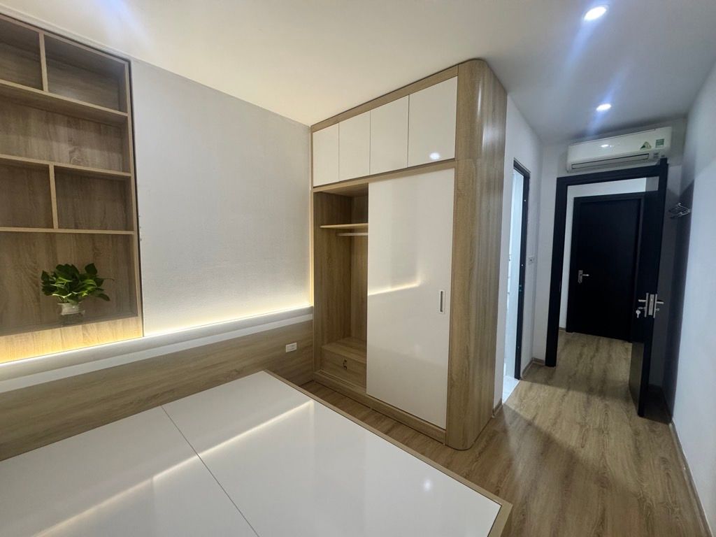 Bán nhà Linh Đàm - diện tích 62.5m2 1 tầng - Căn hộ 2 ngủ - 2 VS - Full đồ mới tinh - giá 3.7 tỷ