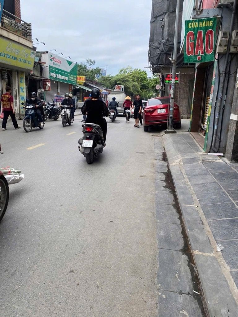 Bán nhà Nguyễn Đức Cảnh - diện tích 47m2 1 tầng - Ô TÔ TRÁNH NHAU - giá 14,9 tỷ