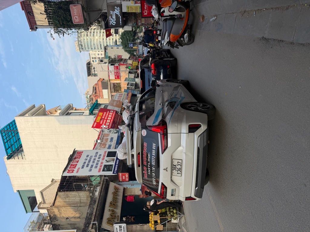 Bán nhà Nguyễn Đức Cảnh - diện tích 47m2 1 tầng - Ô TÔ TRÁNH NHAU - giá 14,9 tỷ