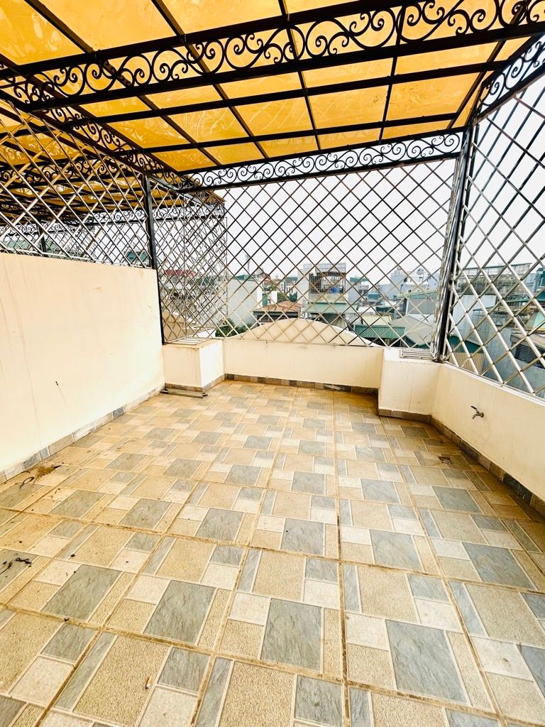 Bán nhà Vĩnh Hưng - diện tích 37.8m2 6 tầng - Thang máy - giá 11,3 tỷ