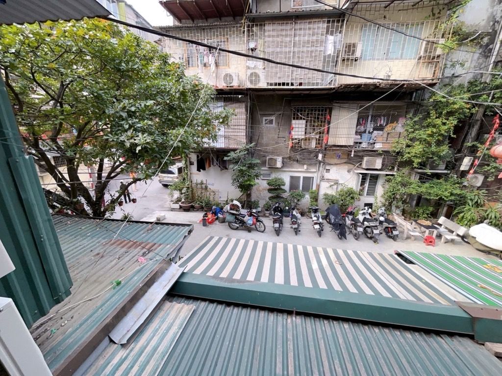 Bán nhà Hồng Hà - diện tích 75m2 1 tầng - Ô TÔ TRÁNH CHẠY VÒNG QUANH - giá 4,75 tỷ