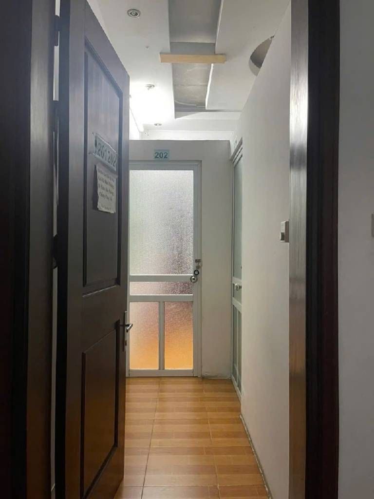 Bán nhà Nguyễn Chí Thanh - diện tích 45,3m2 4 tầng - ô tô đỗ cửa - giá 18,5 tỷ