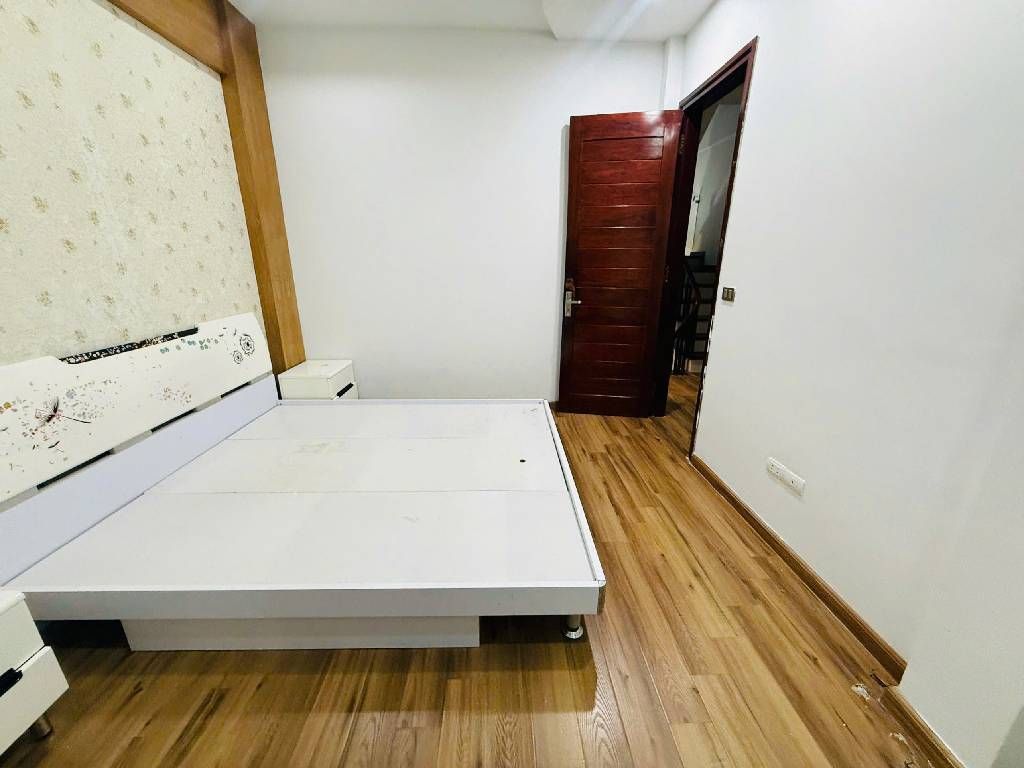 Bán nhà Hồ Đắc Di - diện tích 40m2 6 tầng - gần ô tô - giá 12 tỷ